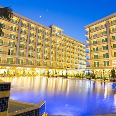 Lk Celestite Hotell Pattaya Exteriör bild