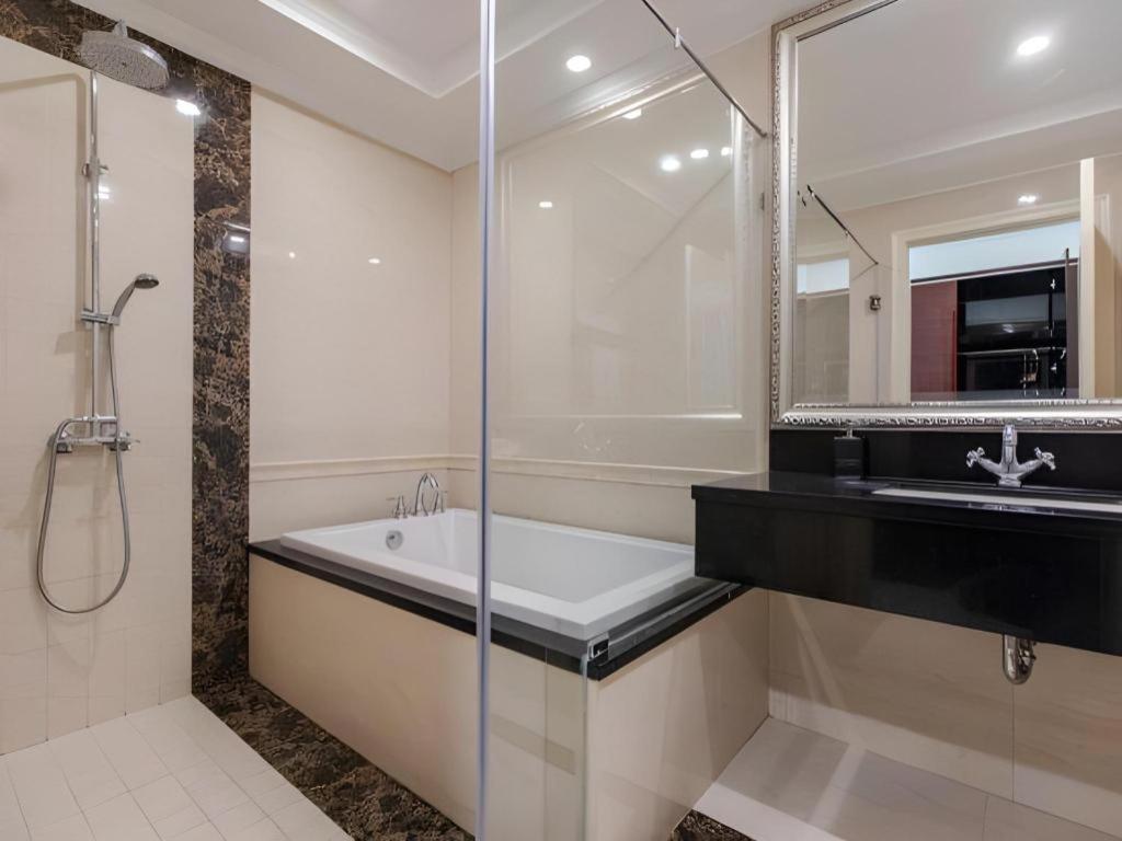 Lk Celestite Hotell Pattaya Exteriör bild