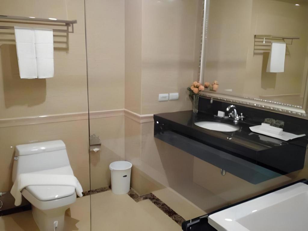Lk Celestite Hotell Pattaya Exteriör bild