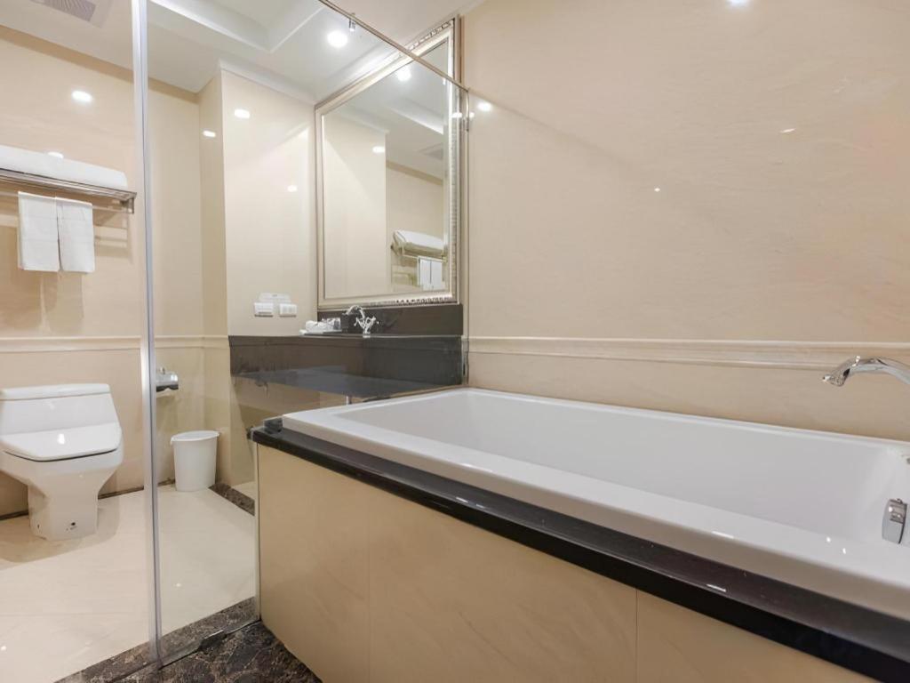 Lk Celestite Hotell Pattaya Exteriör bild