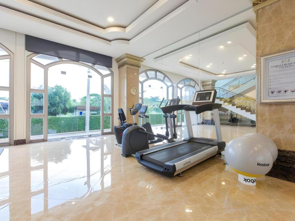 Lk Celestite Hotell Pattaya Exteriör bild