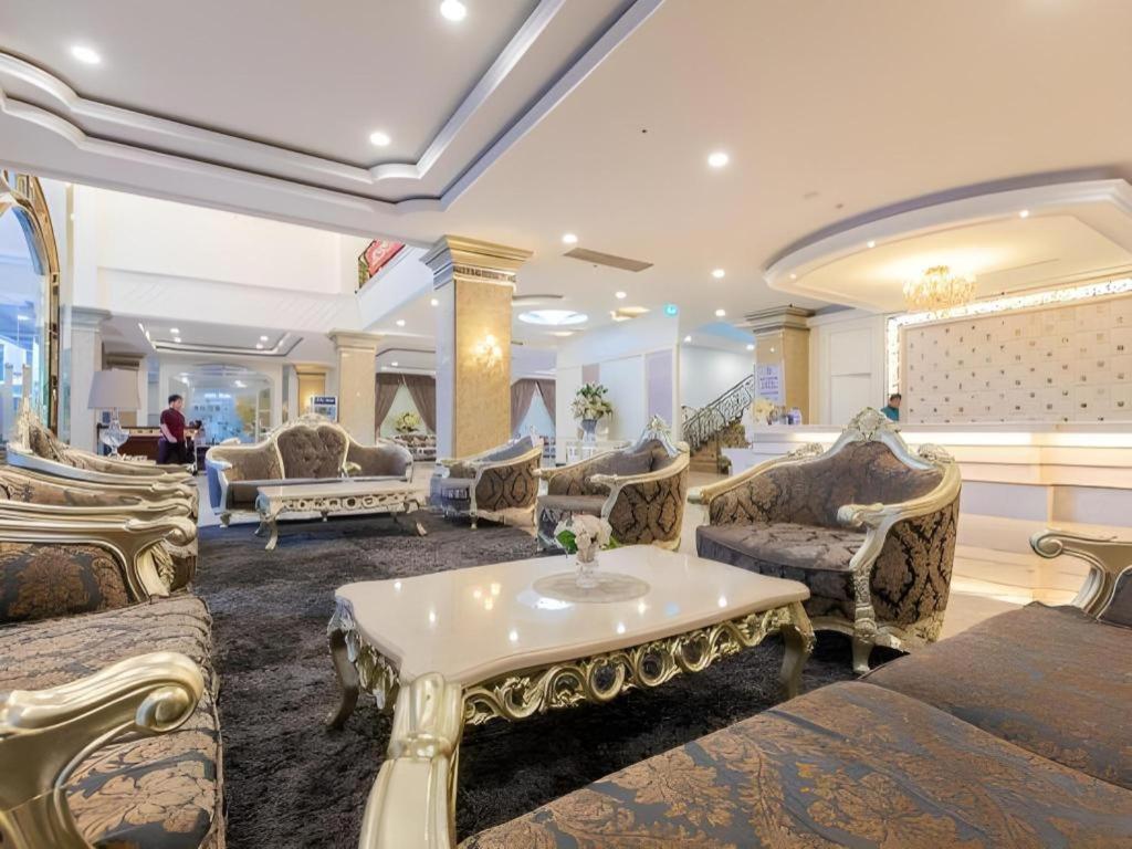 Lk Celestite Hotell Pattaya Exteriör bild